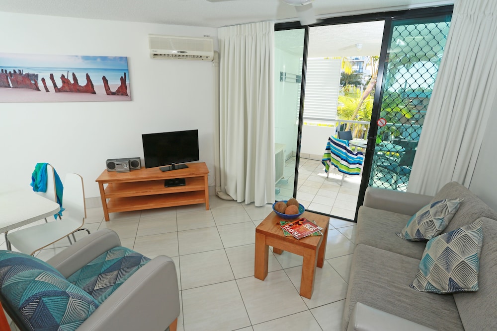 Beach Club Resort 35/71