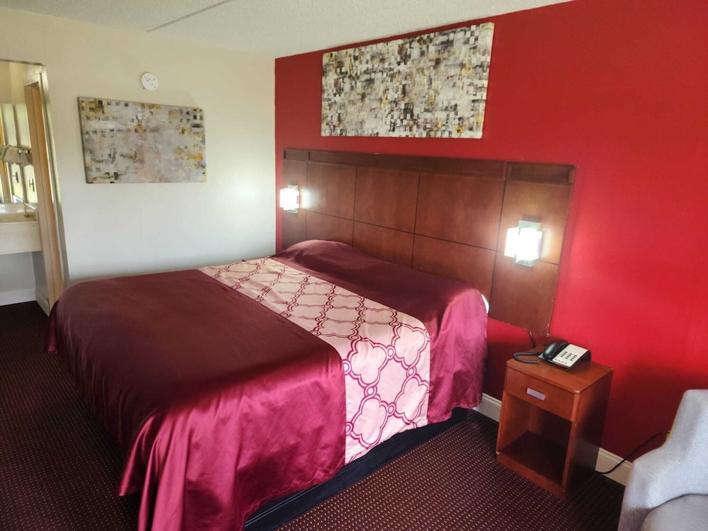 Americas Best Value Inn 21/40