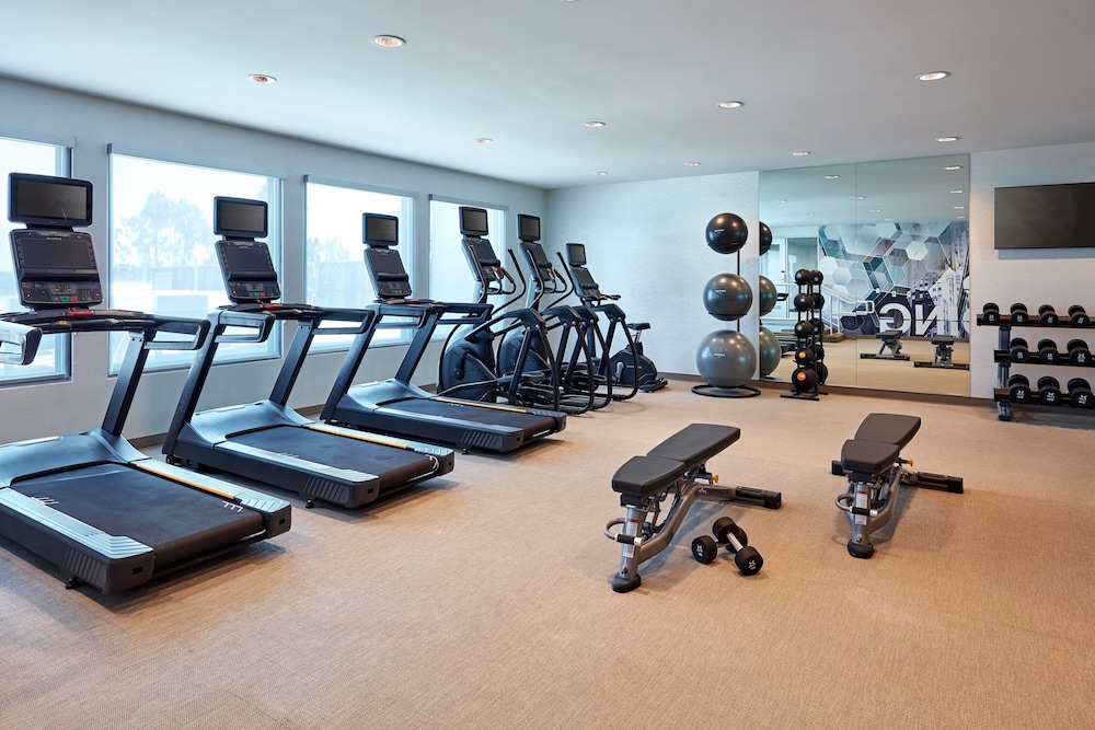 SpringHill Suites by Marriott Los Angeles Downey 13/42