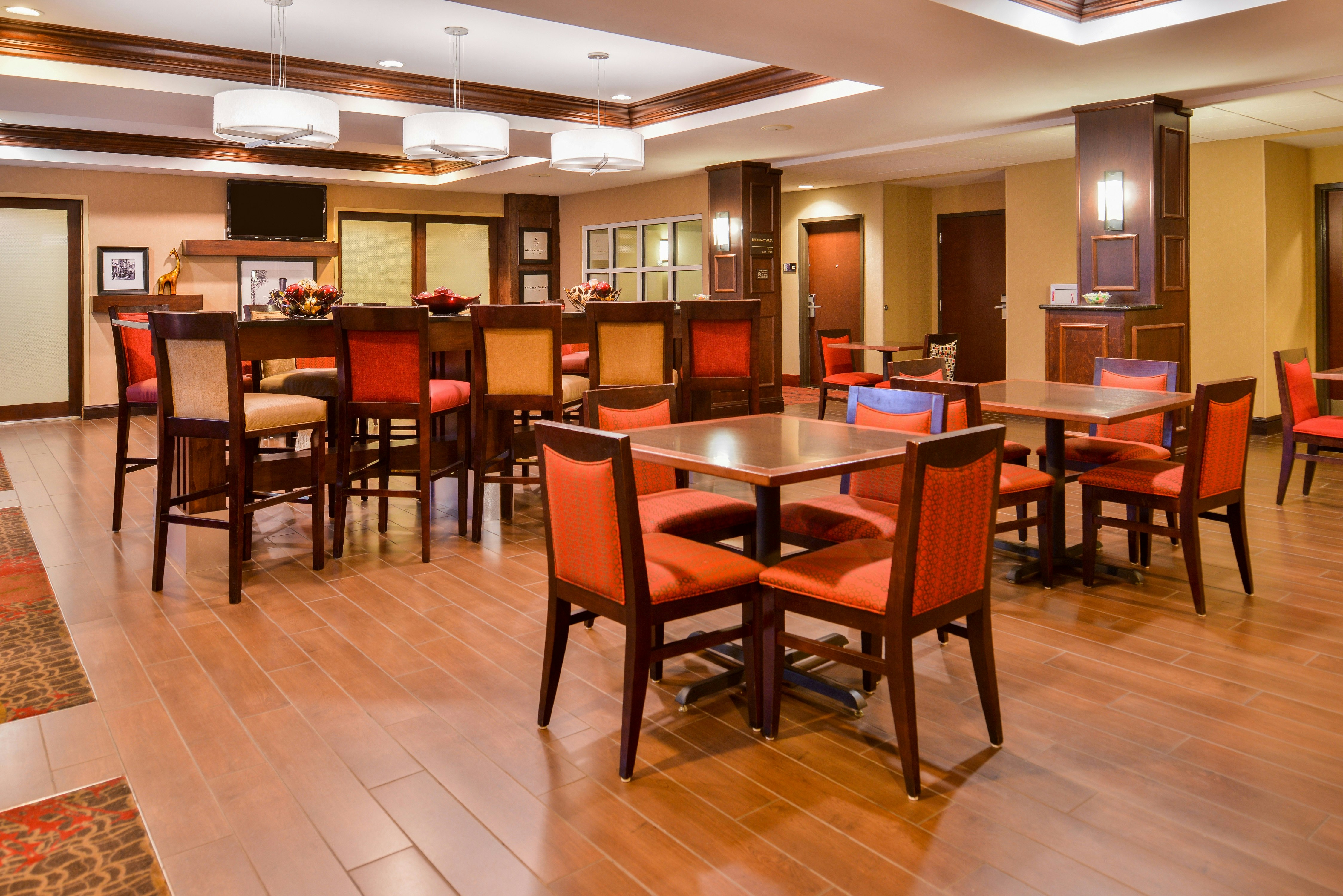 Hampton Inn Statesville 50/72