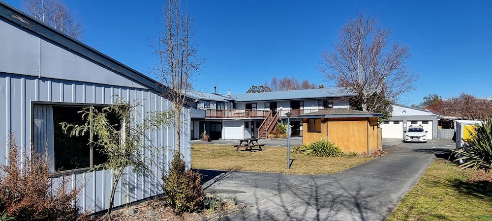 OHAKUNE COURT MOTEL 61/71