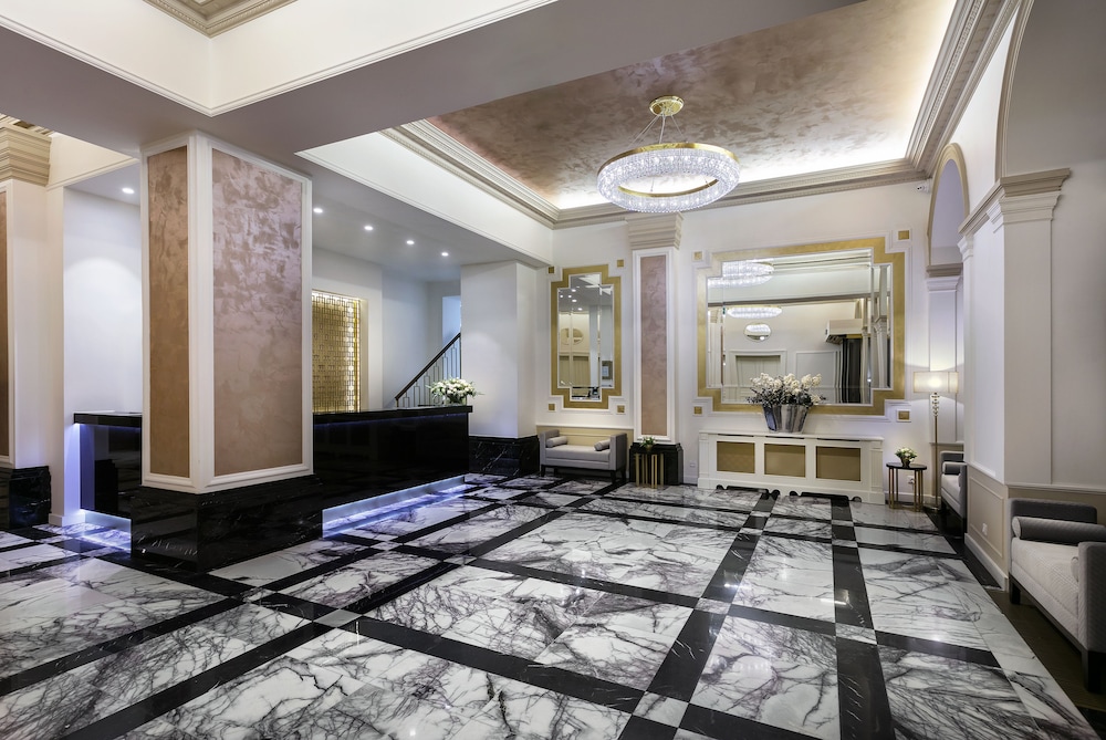 COSMOPOLITAN HOTEL PRAGUE 3/63