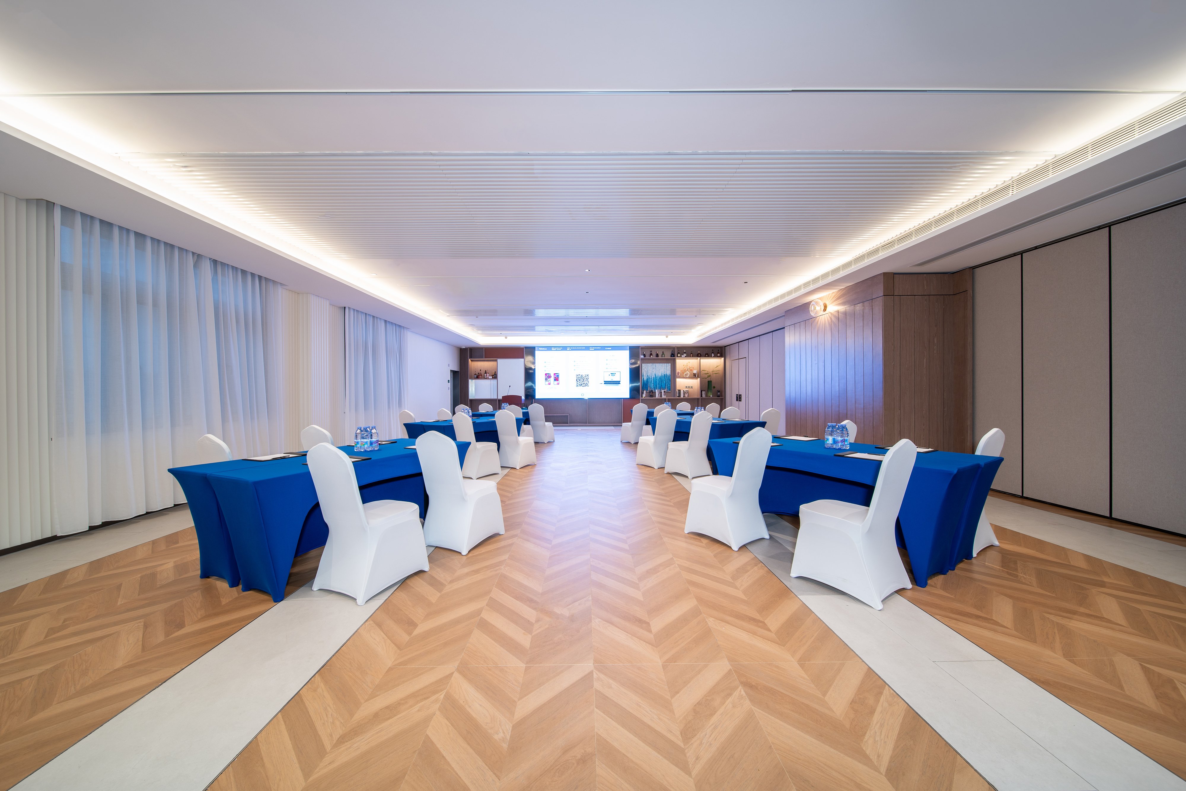 Holiday Inn Express Shanghai Pujiang Lianhang Road 19/34