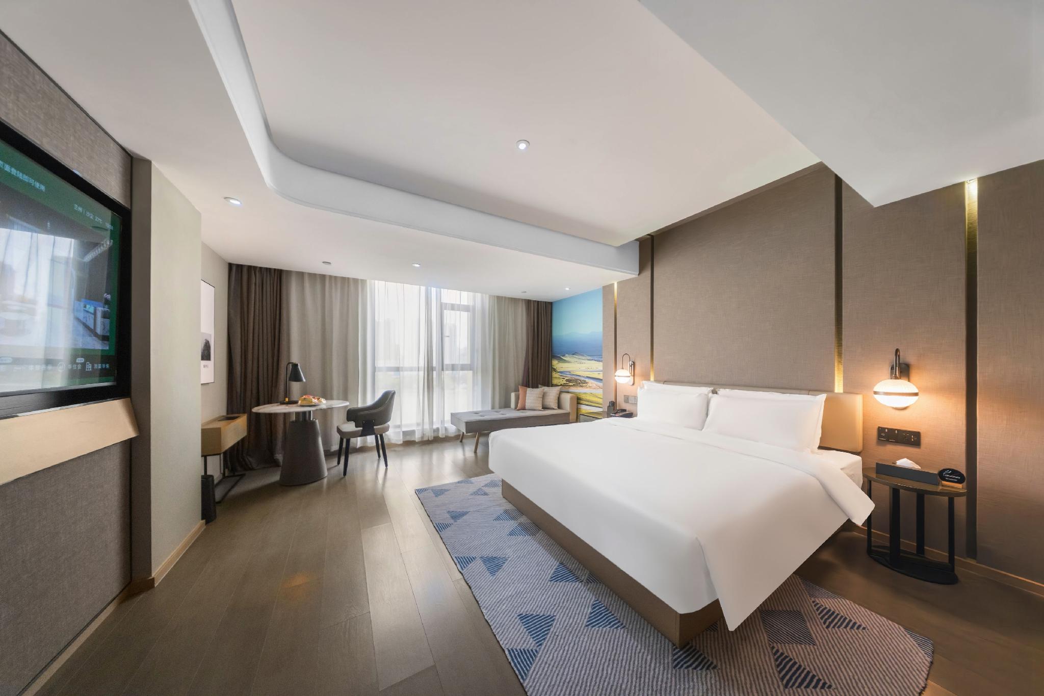 Atour Hotel (Qilihe Bridge, Lanzhou High Speed Railway Station) 19/45
