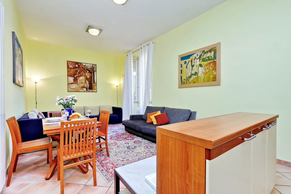 Romalibera - WR Apartments 20/38