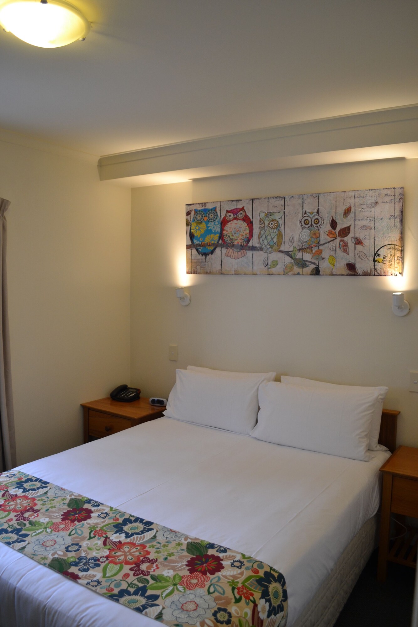 1 BEDROOM, APARTMENT, HOT TUB