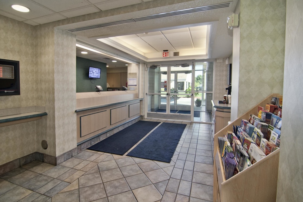 Motel6 Brooklyn Center, MN - Minneapolis 8/48