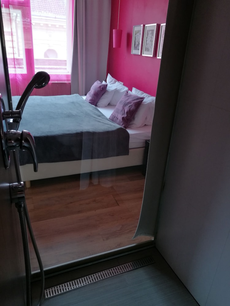 Purpur Aparthotel 15/48