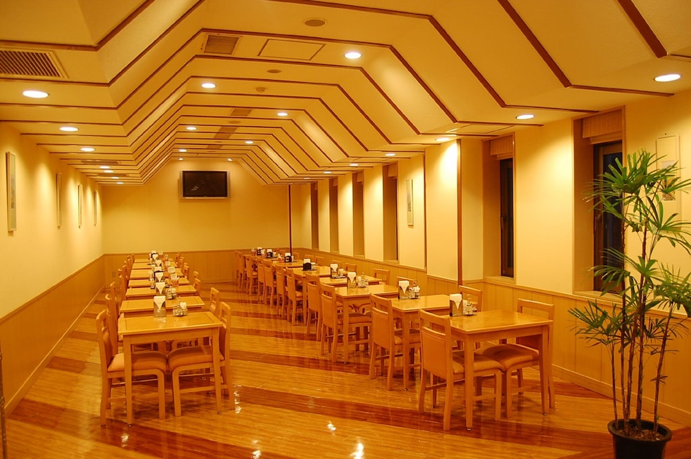 Hotel Route-Inn Nagaoka Ekimae 25/27