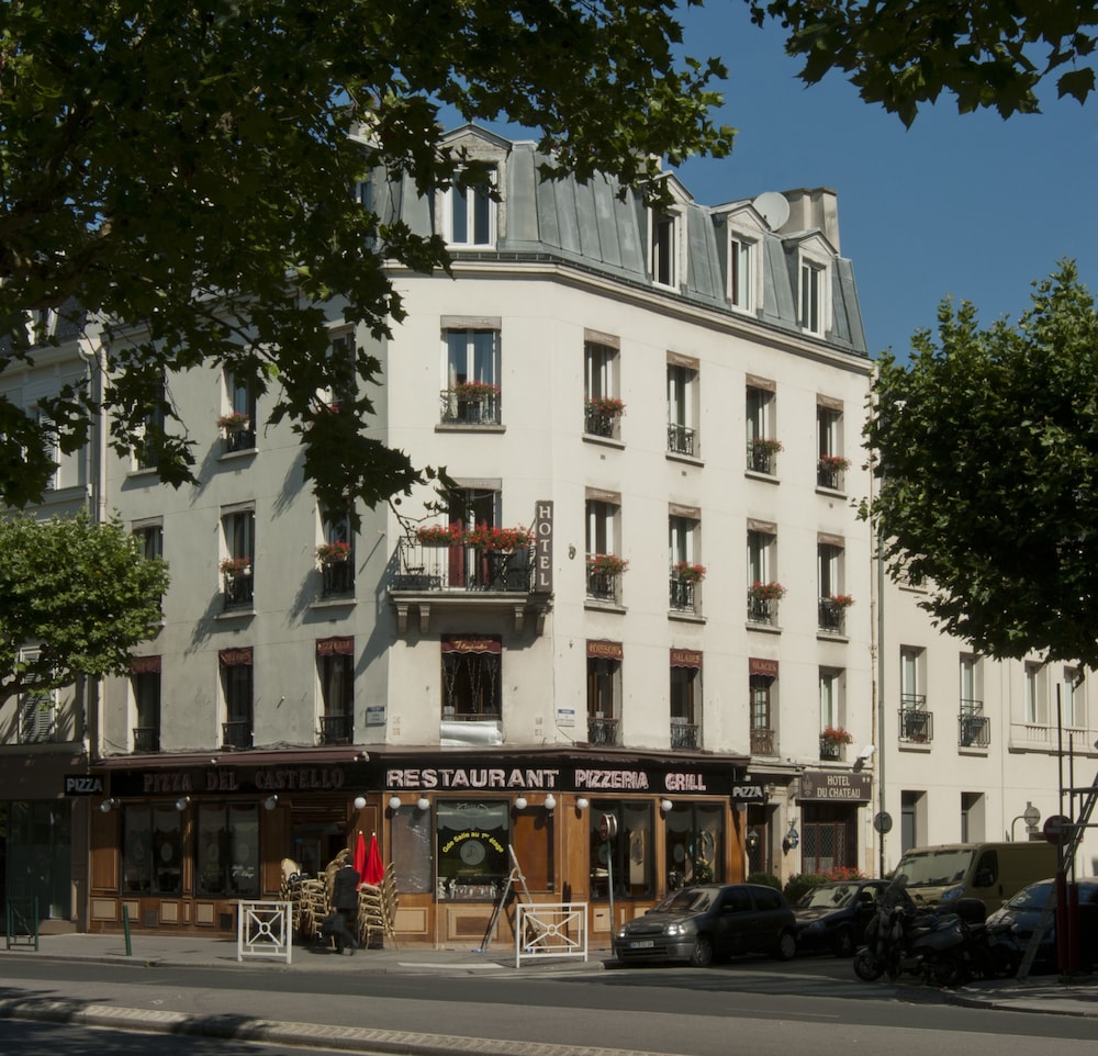 HOTEL DU CHATEAU 4/53