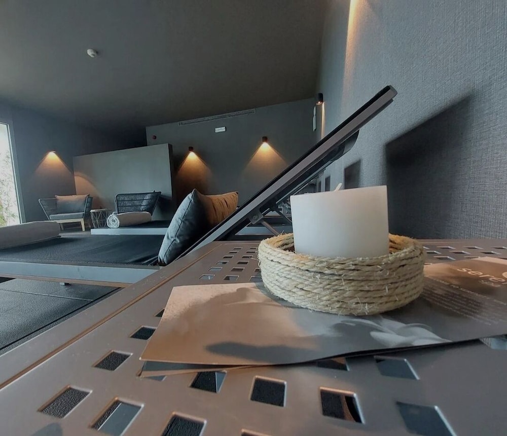 Girassol Hotel 52/55
