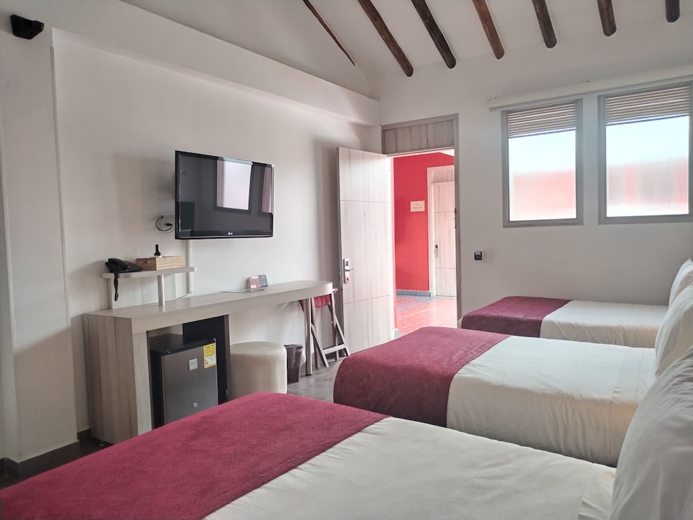 Hotel Capitan Ricaurte 24/66