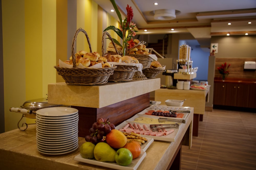 Yawar Inka Hotel 35/52