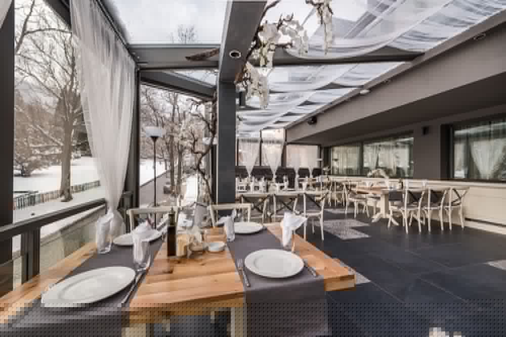 All Seasons Residence Hotel 55/68