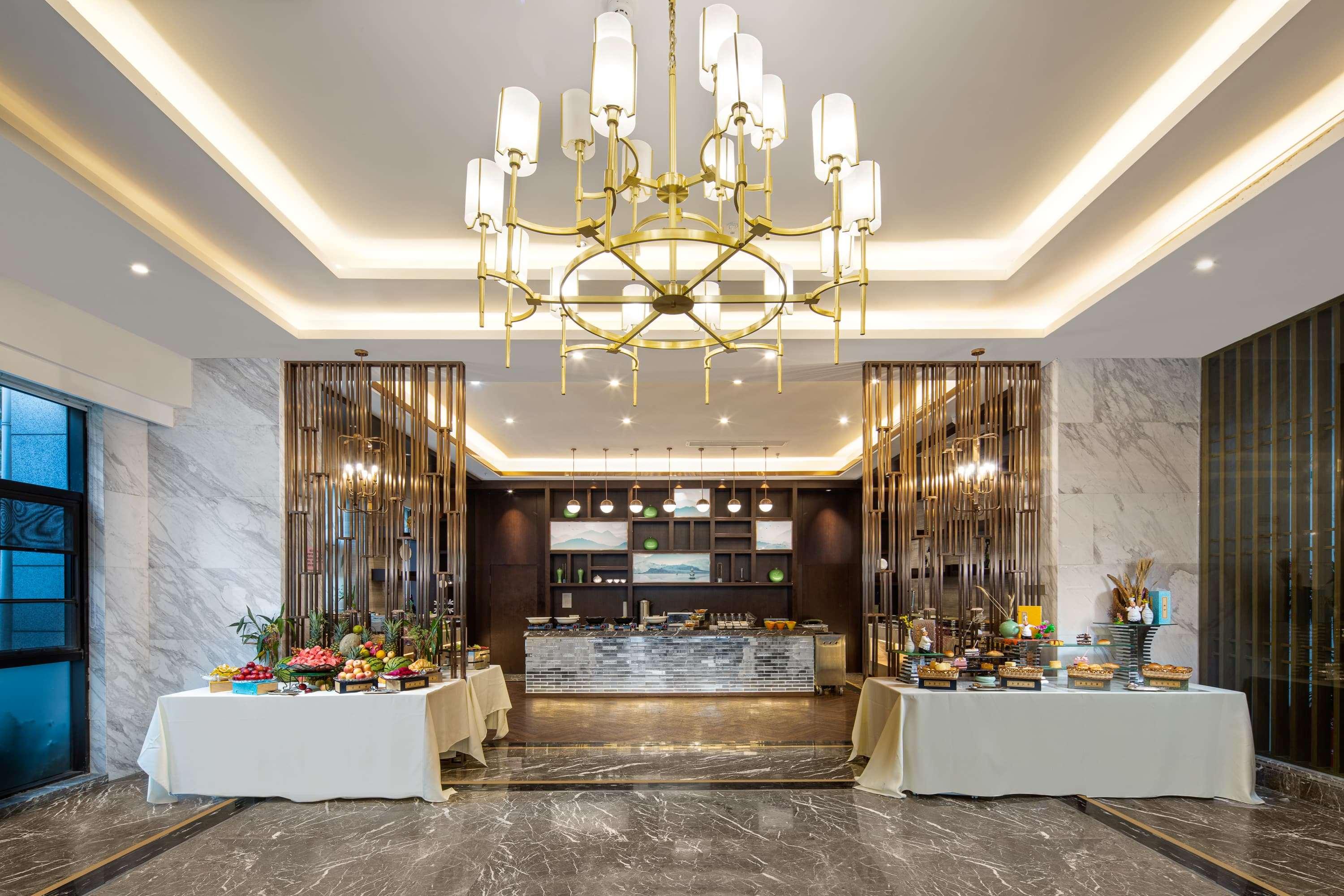 Ramada by Wyndham Wuhan Qingshan 10/35