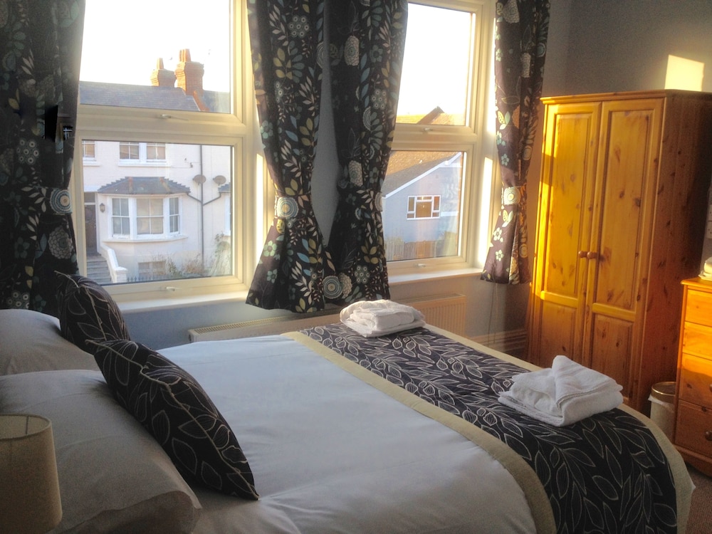 By The Sea Bed and Breakfast 15/39