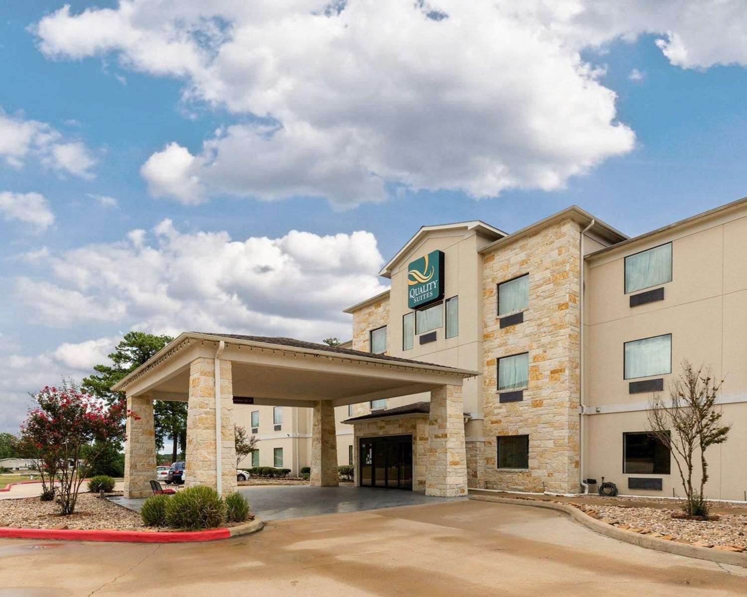 Quality Suites Huntsville Near University 22/24