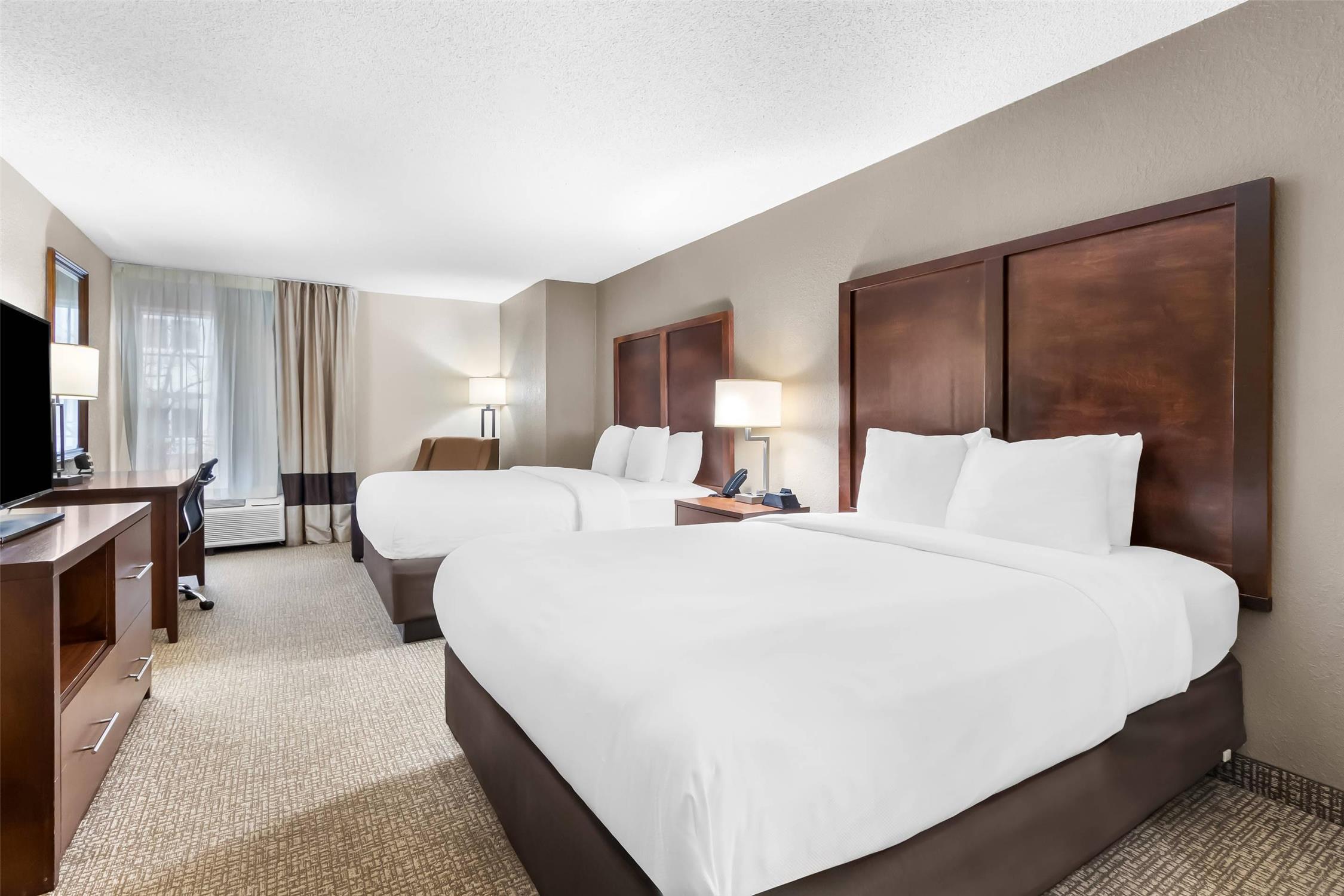 Suite, 2 Queen Beds