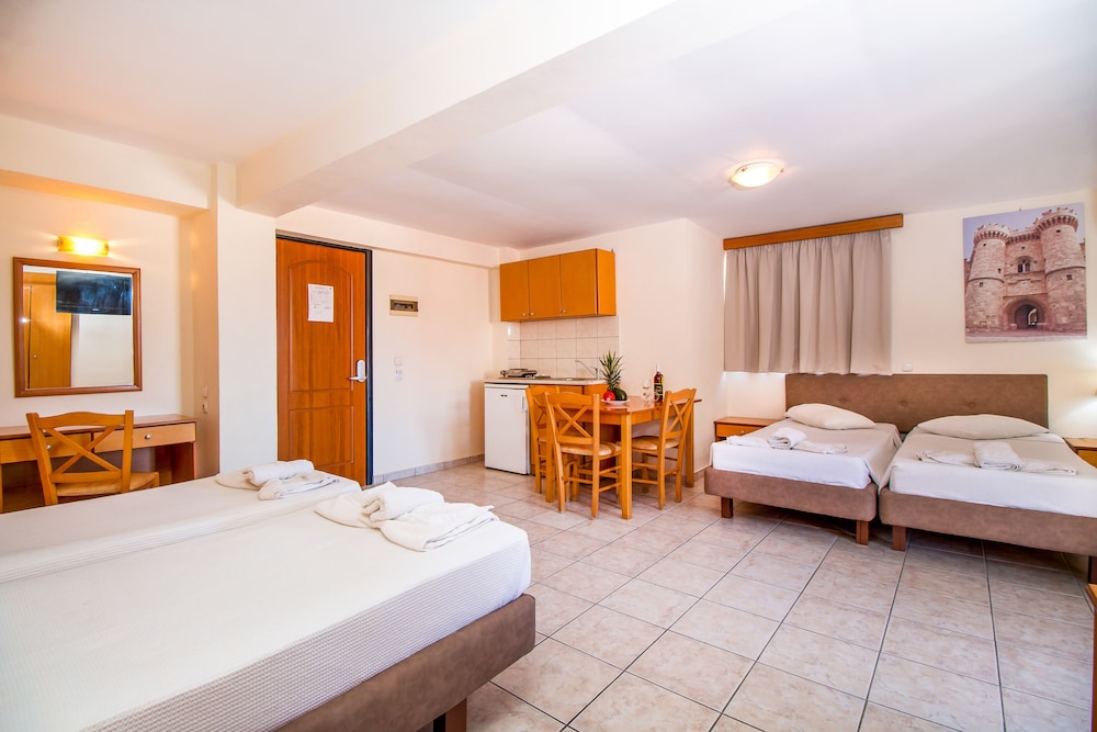 Filmar Hotel 28/73