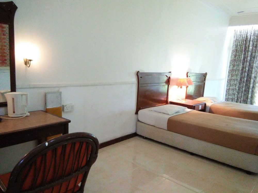 Motel Desa 7/36
