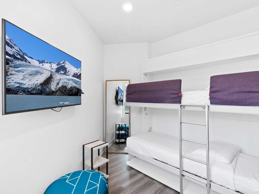 1 BEDROOM, FAMILY