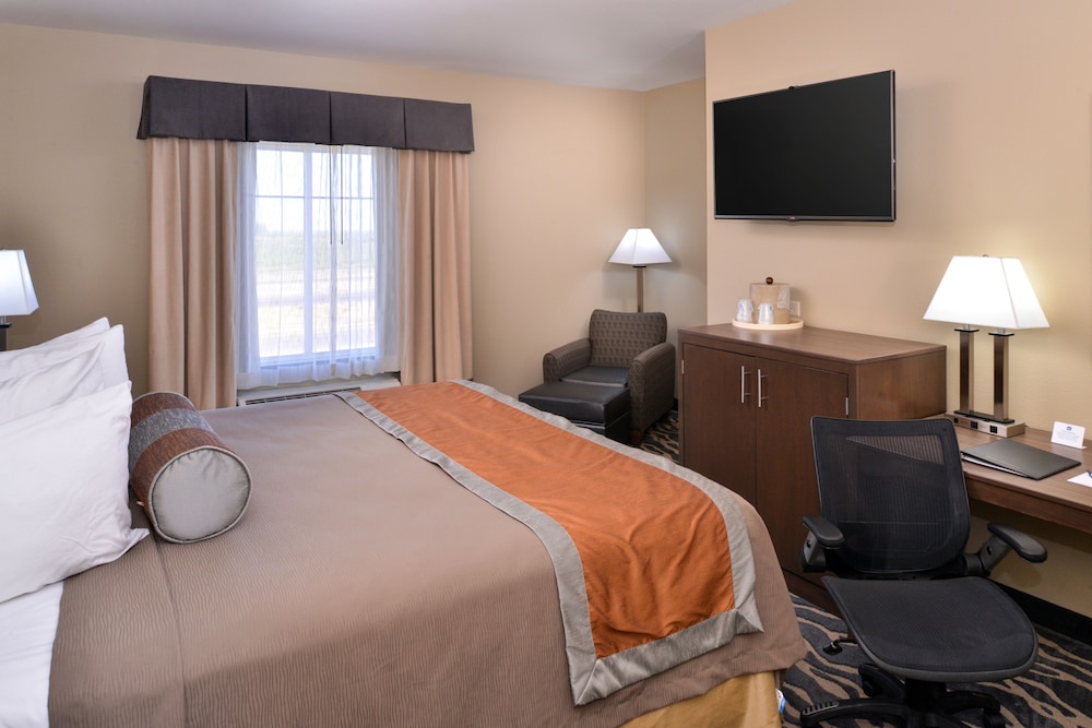 Best Western Plus Fort Stockton Hotel 9/35