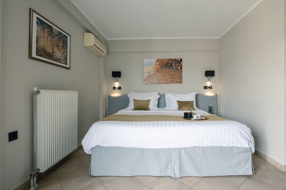 Akti Hotel 17/66