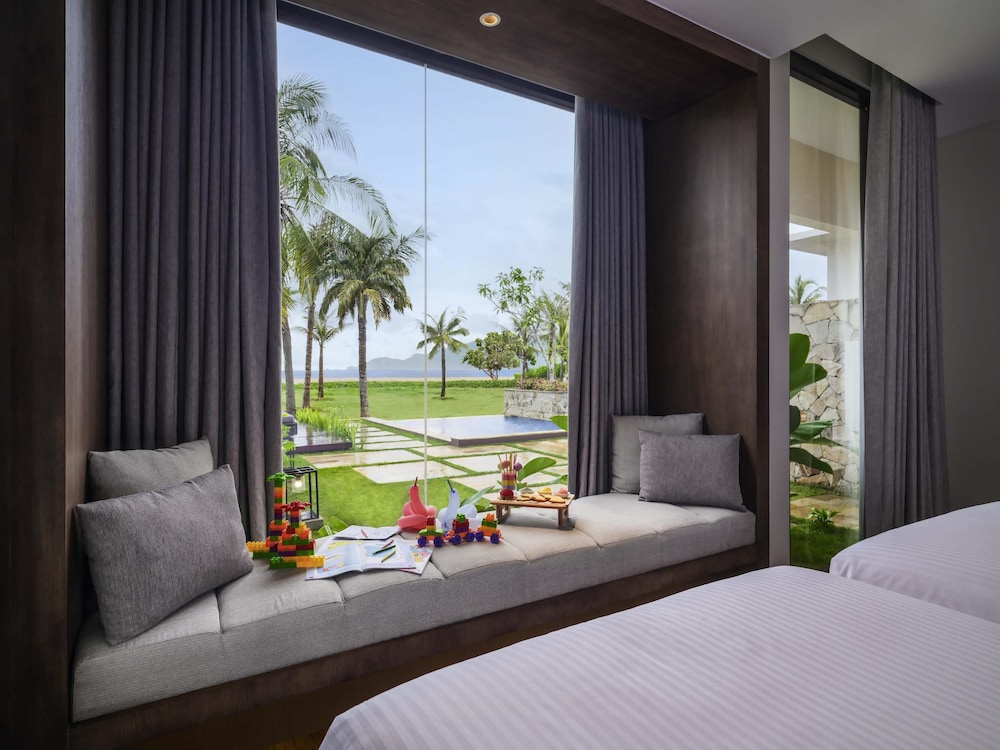 2 Bedrooms, Beach, Villa, King and Twin Beds, Sea View