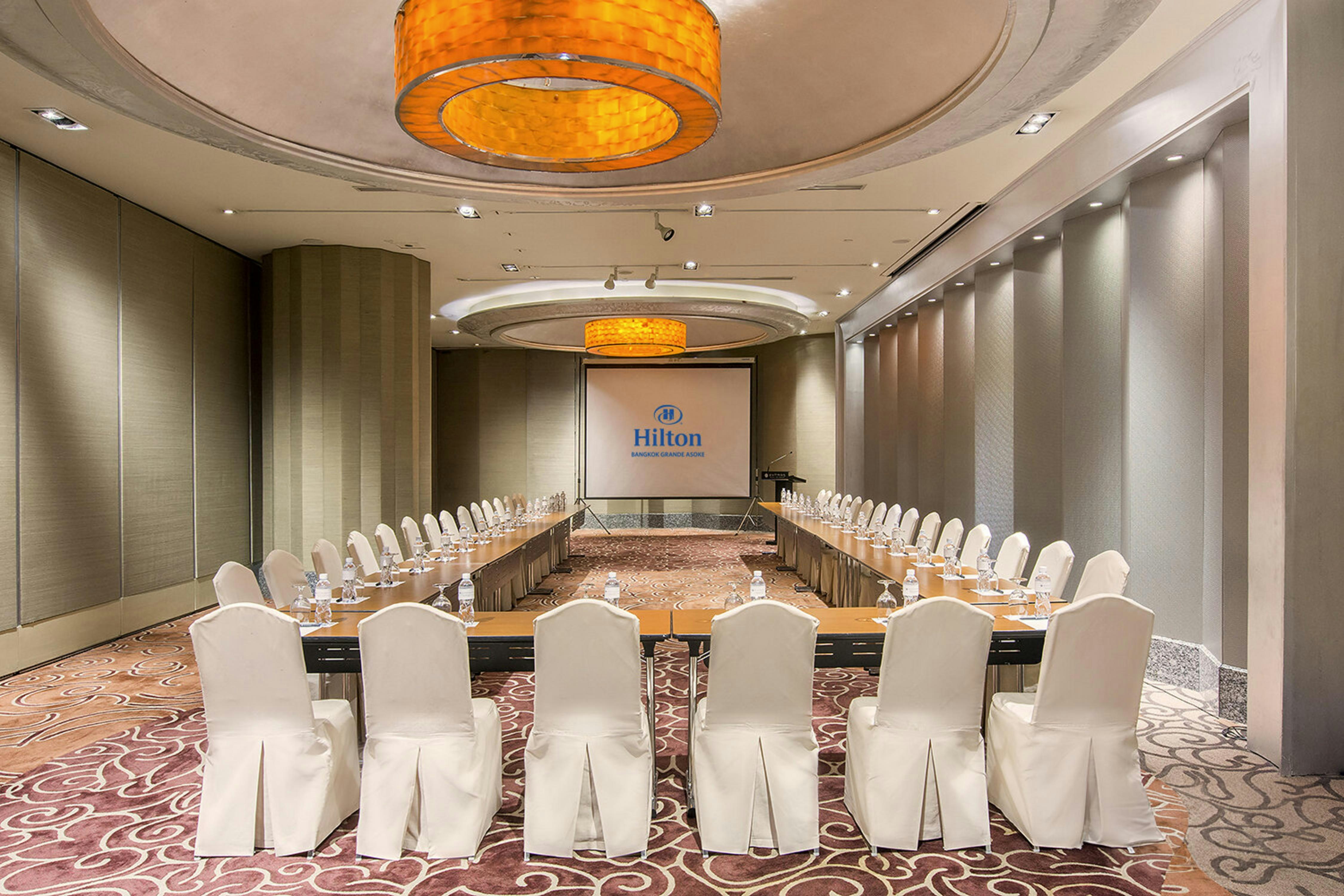 Hilton Bangkok Grande Asoke 53/59