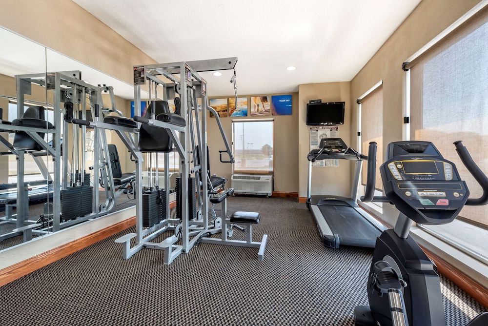 Comfort Inn & Suites Muncie Near University 11/24