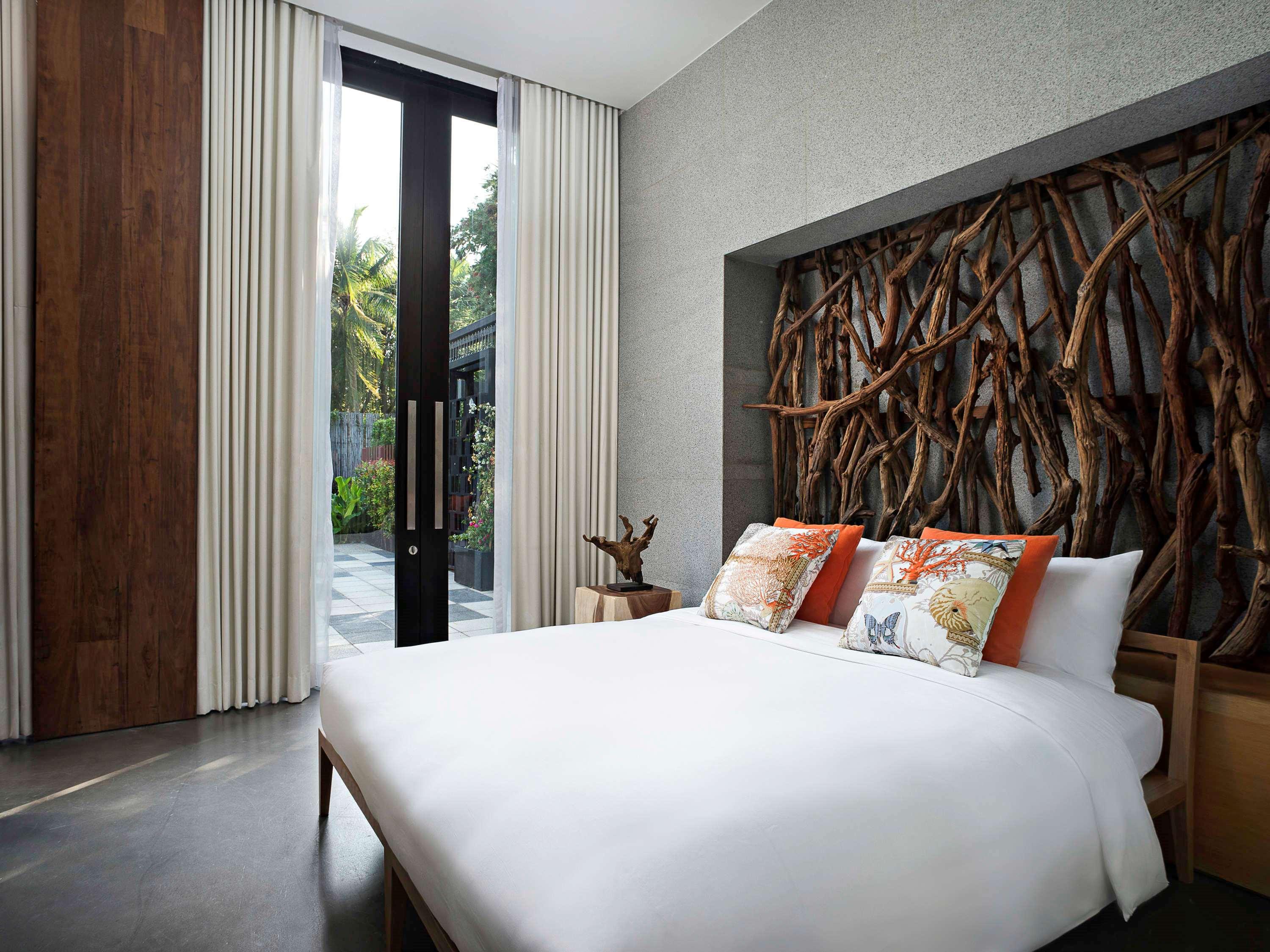 2 Bedrooms, Design, So Arty, Villa, 1 King and 1 Single Beds, Private Pool