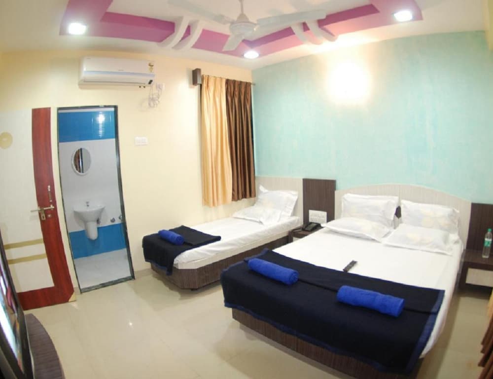Hotel Disha Palace 36/69