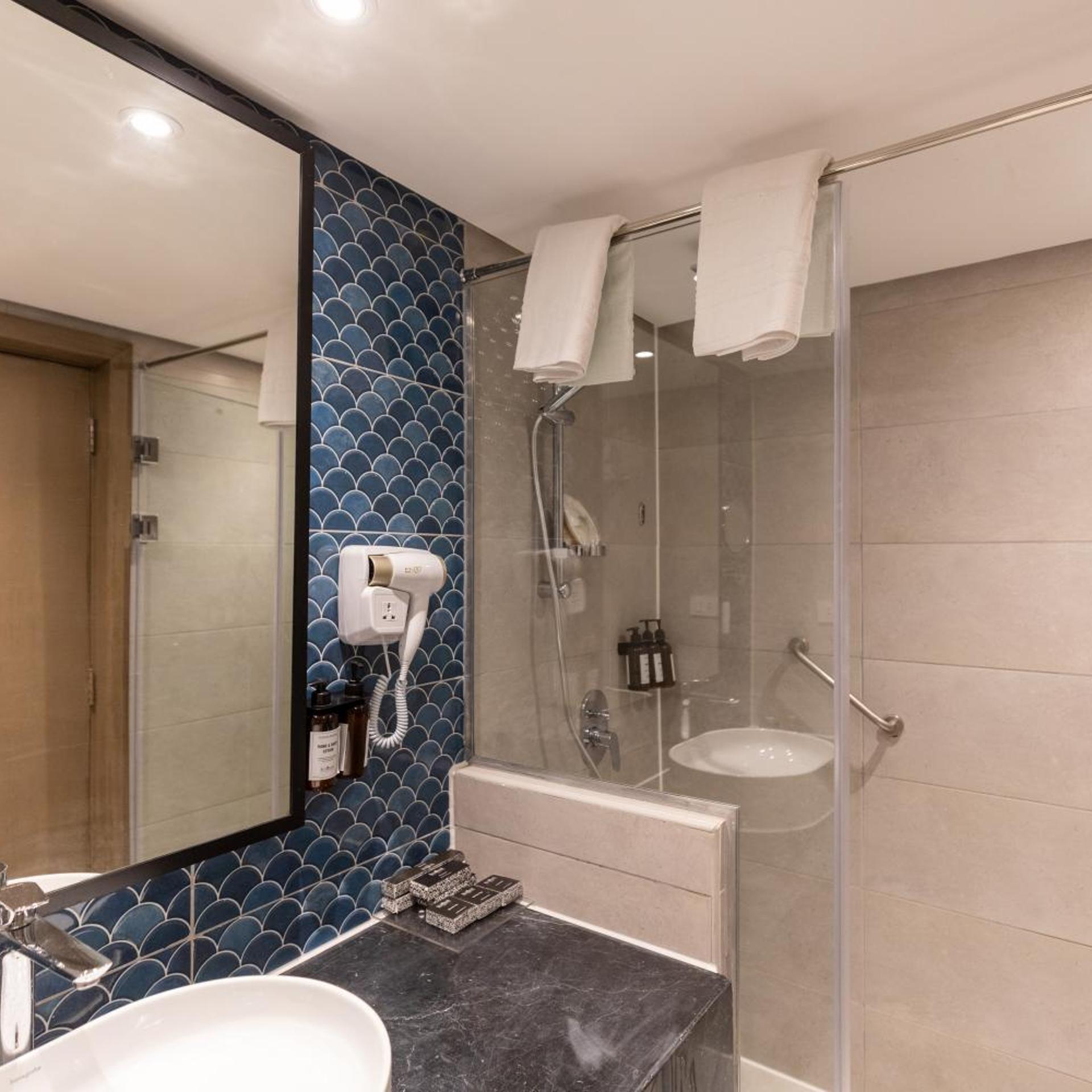 جناح جونيور بسرير كينج، Sunrise Holidays Resort- Adults Only (Plus 16) 4/4