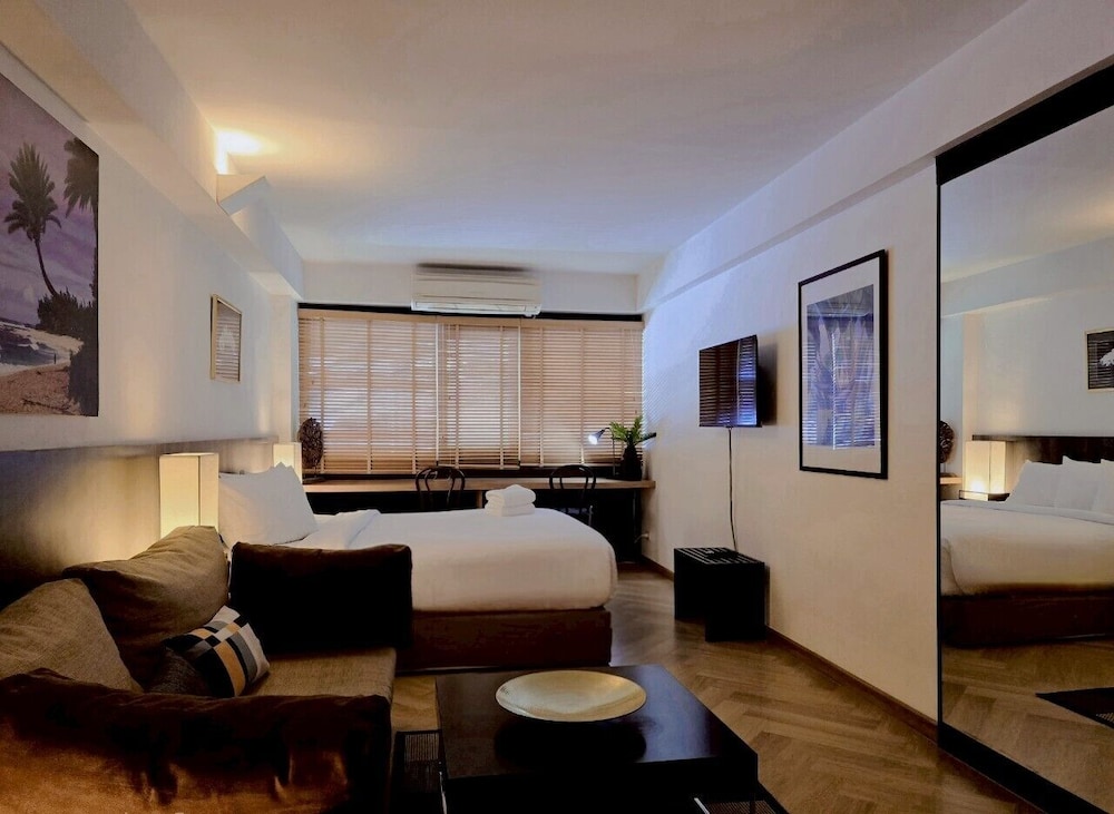 Sathorn Terrace Apartment 47/50