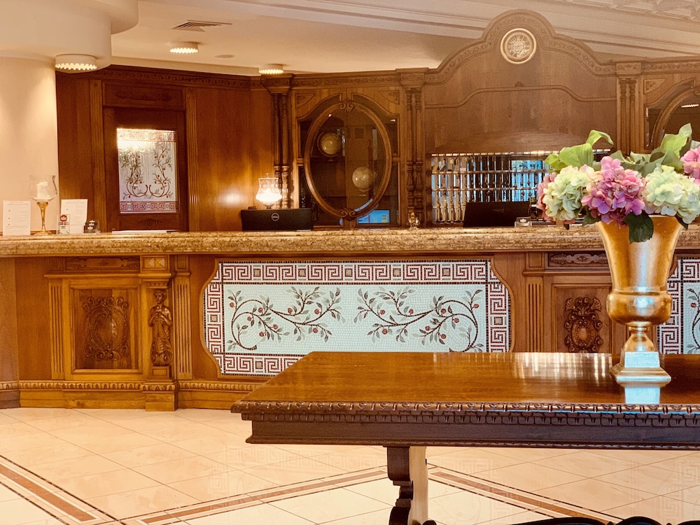 San Giovanni Rotondo Palace 16/76