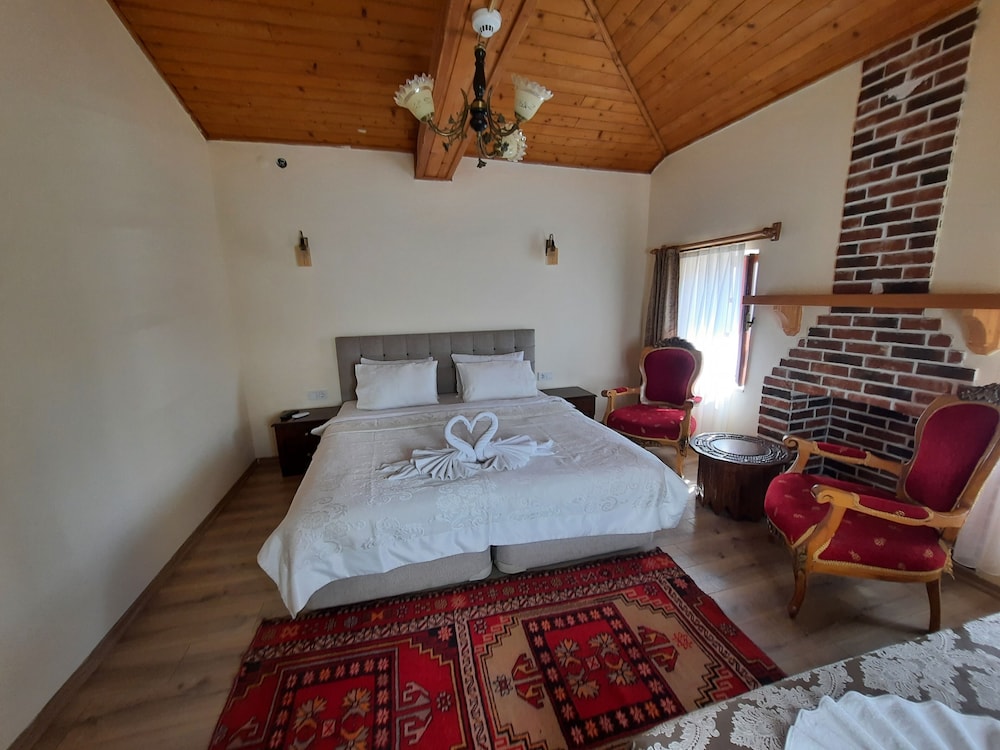 Ali Babas Guesthouse 10/42