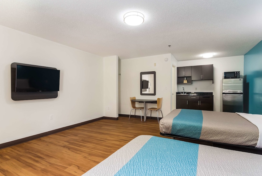 Motel6 Gulf Shores, AL 18/34