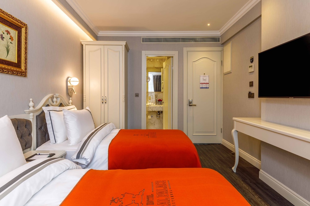 STANDARD, TWIN BEDS, GROUND FLOOR