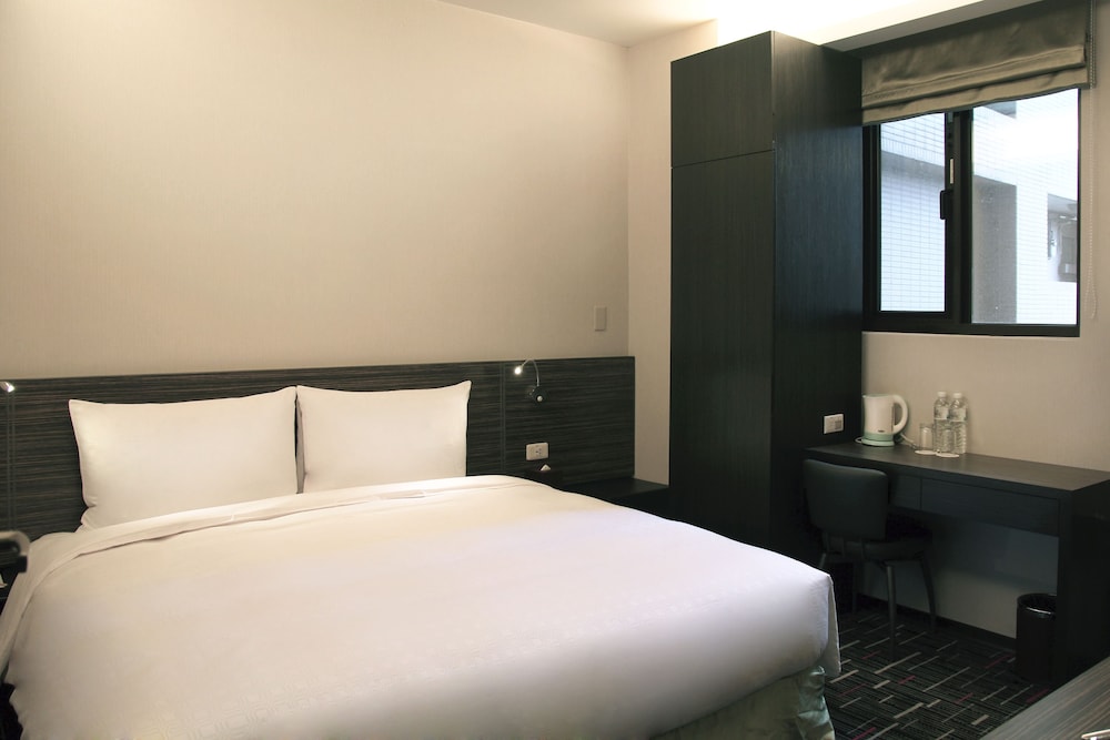 BASIC, DOUBLE BED