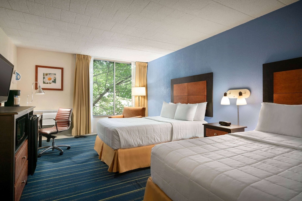 Days Hotel By Wyndham Allentown Airport / Lehigh Valley 21/47
