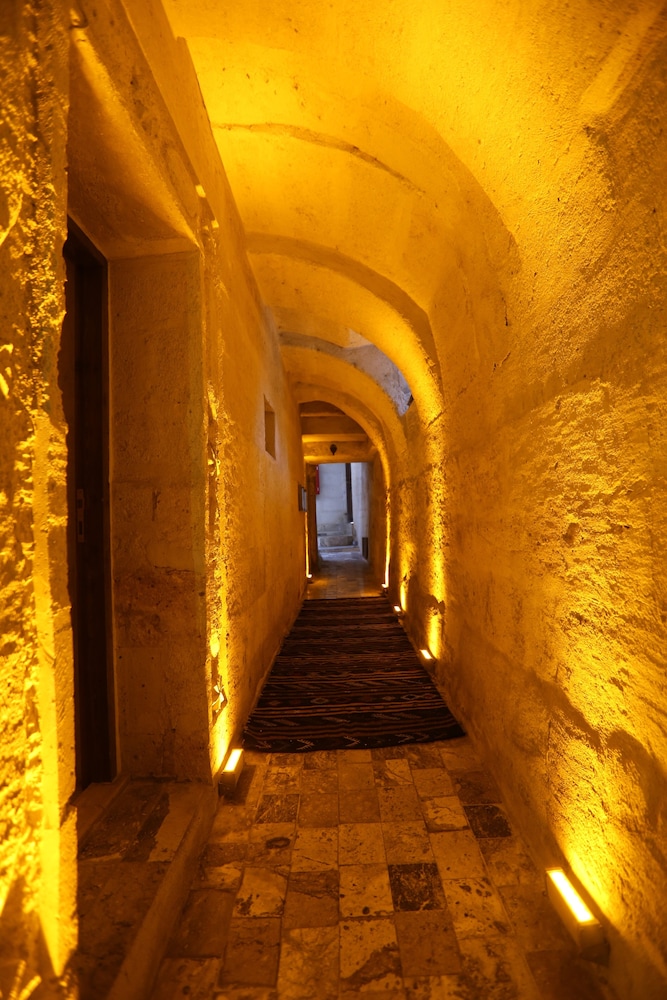 Avanos Suites 42/62