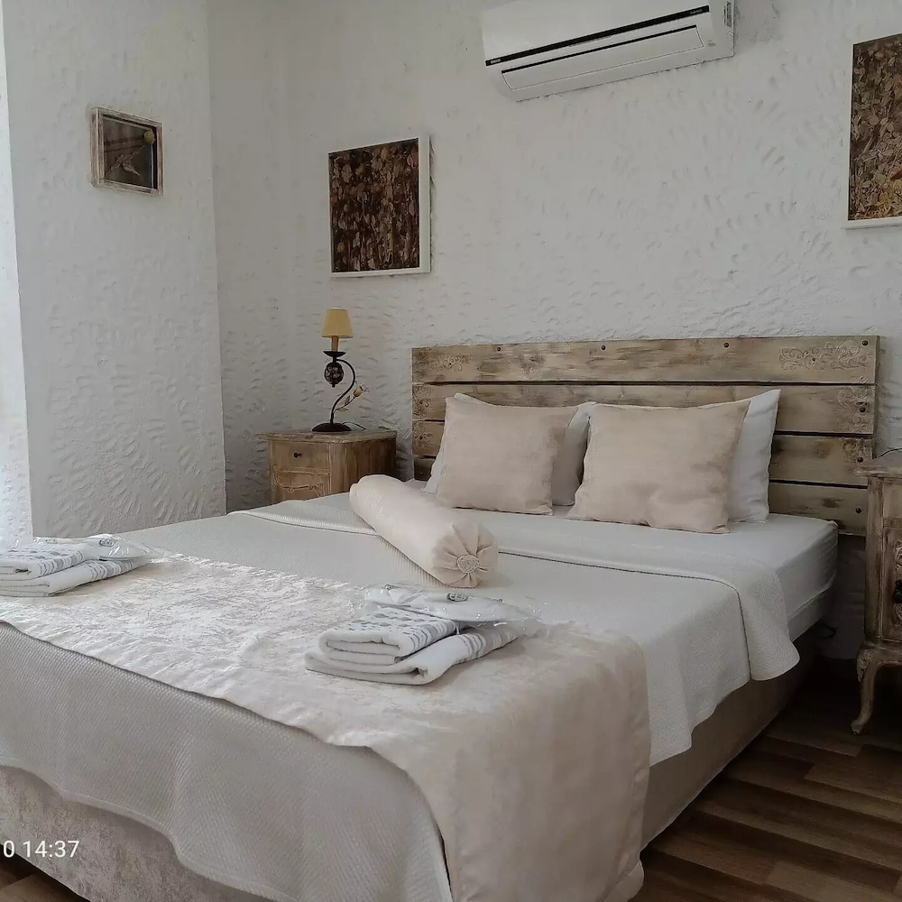 Bizim Ev Hotel - Adults Only 10/50