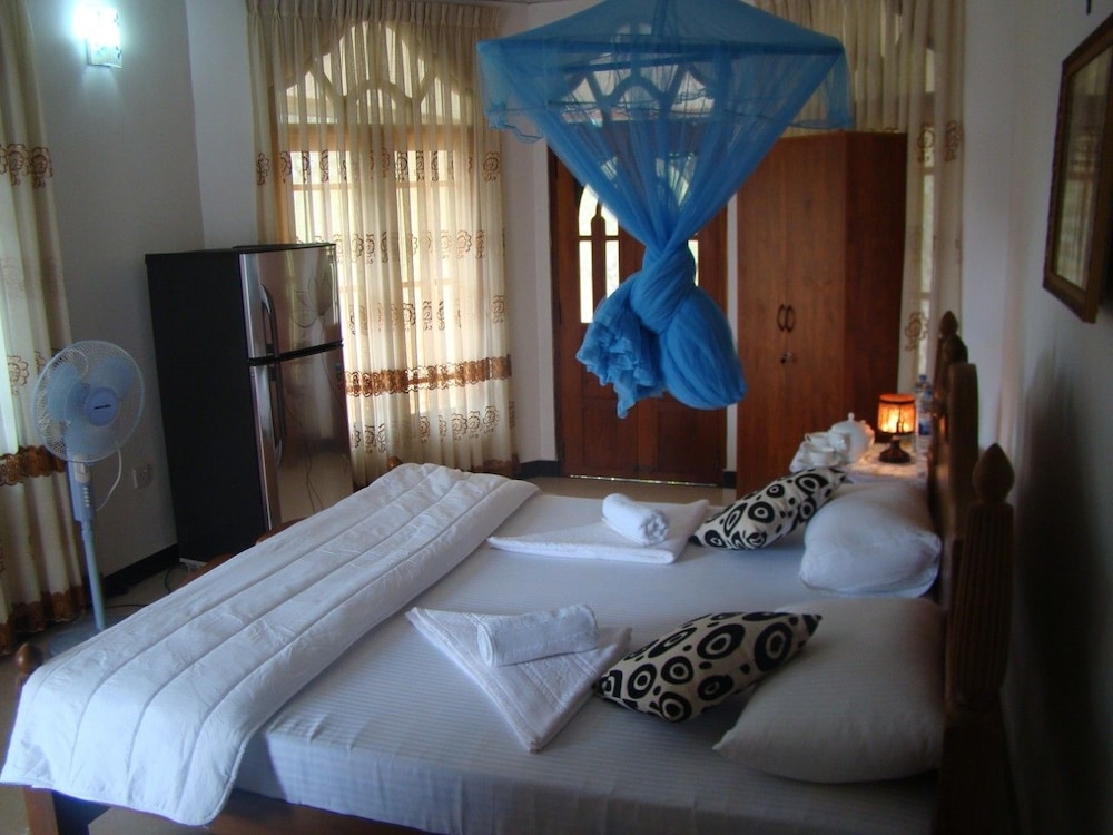 Bentota Dilu Villa 11/21