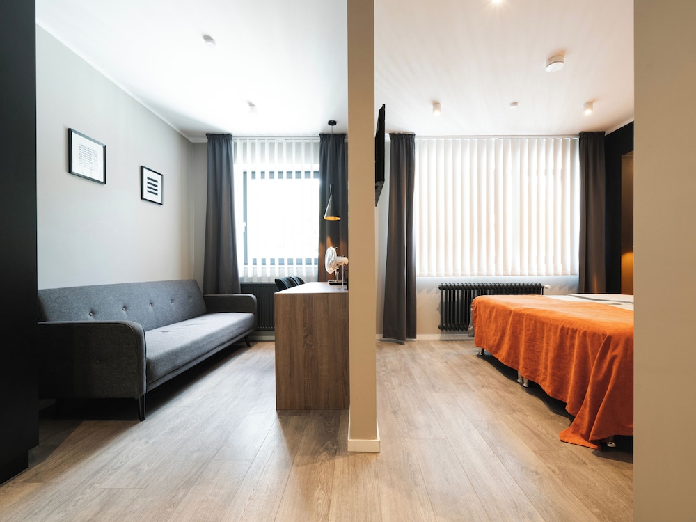 JustStay Solingen 39/50
