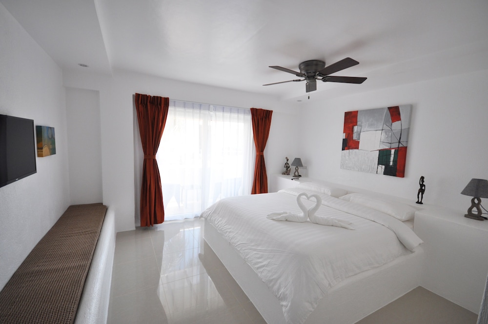 Calypso Beach Dive Resort 21/76