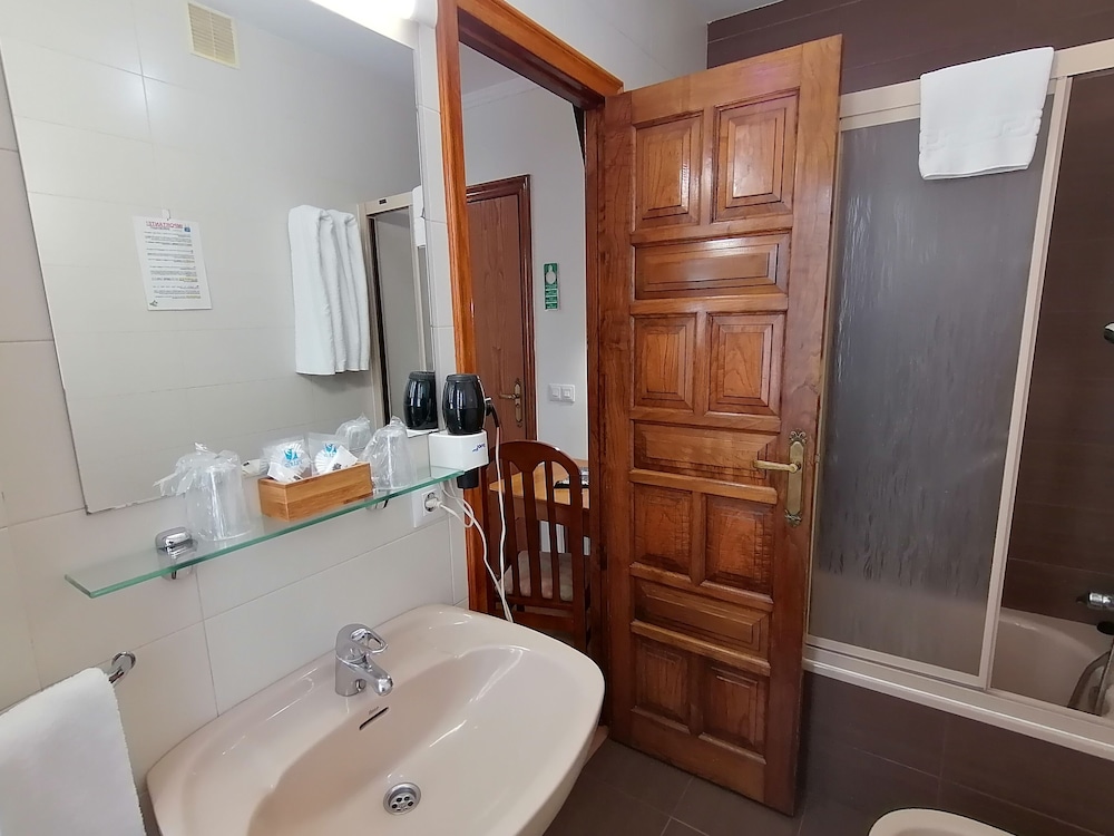 Anosa Casa Hostal 40/73