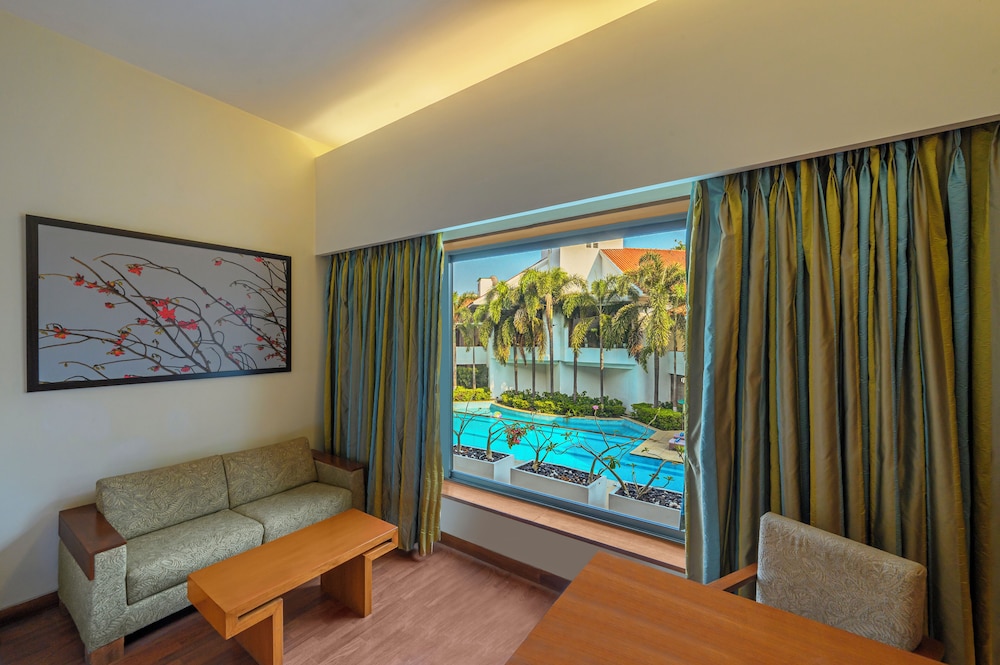 Club Mahindra Kensville Golf Resort 35/55