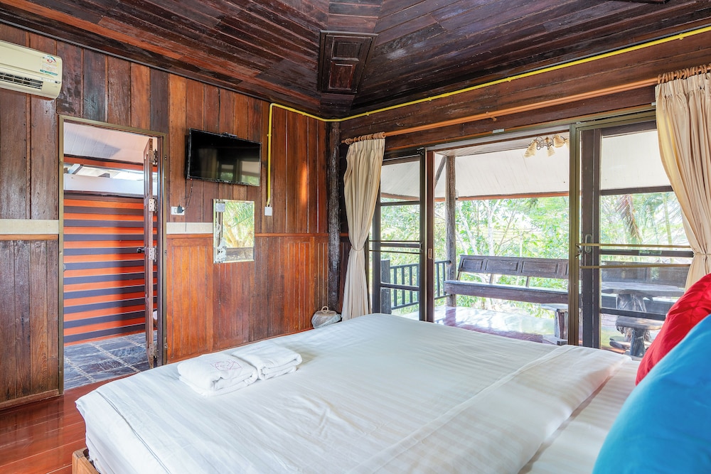 غرفة قياسية بسرير كينج، DE BUA VALLEY RESORT 9/10