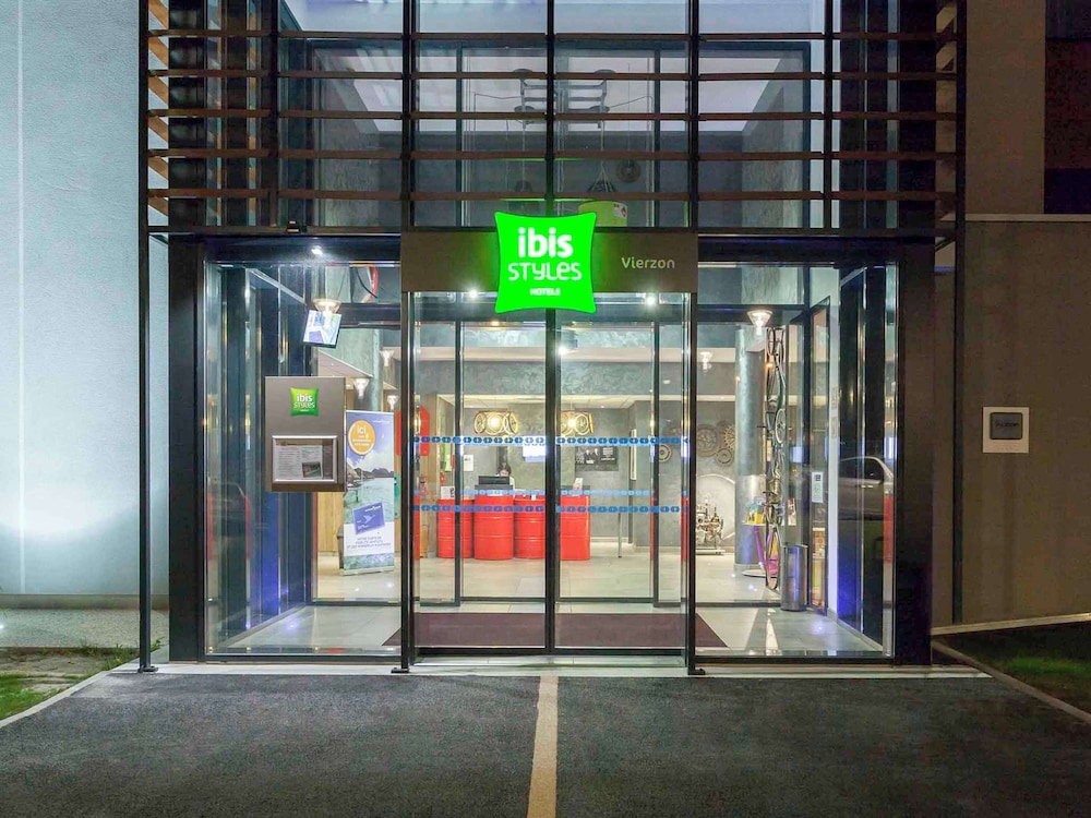 Ibis Styles Vierzon 38/44