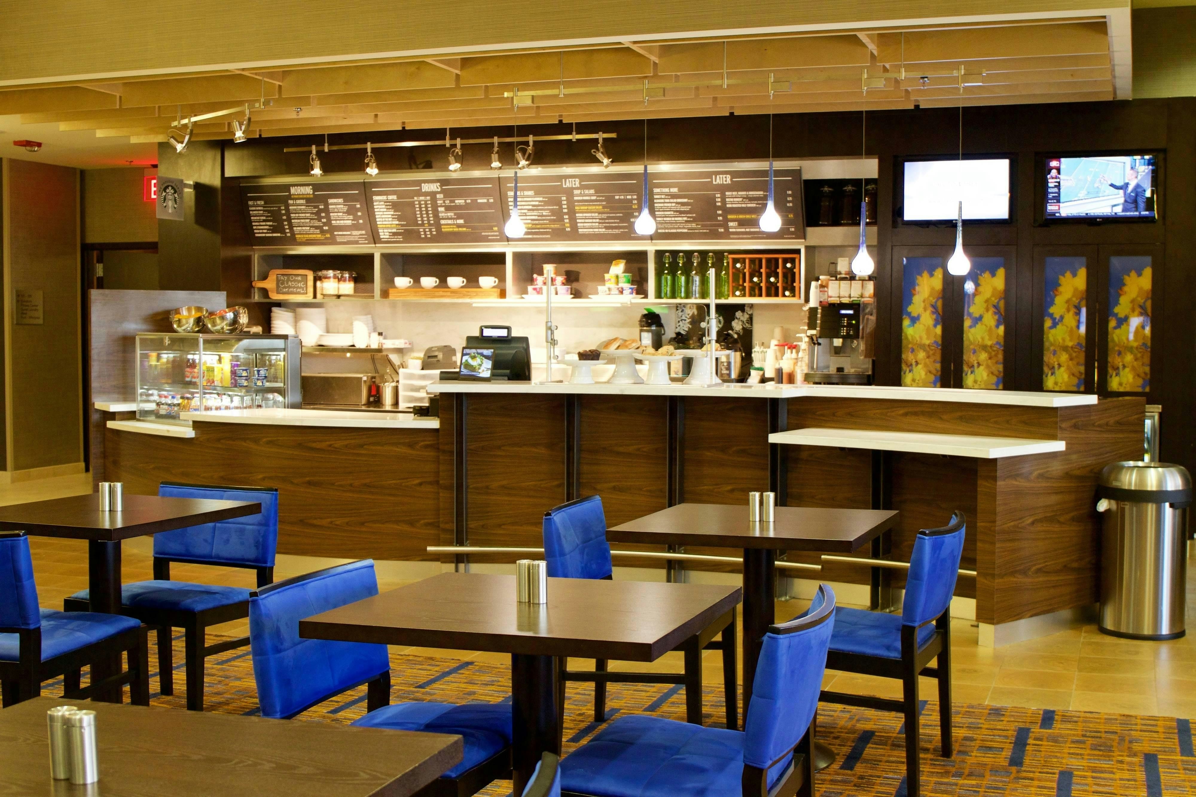 Courtyard by Marriott Asheville Airport 16/24